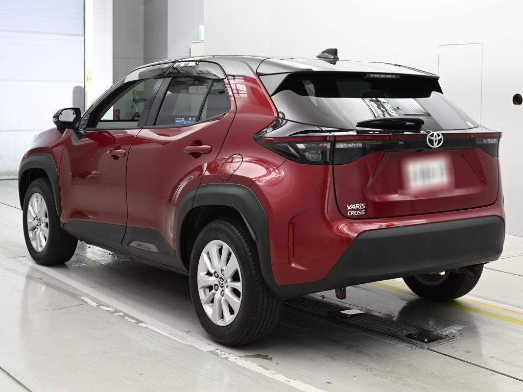 TOYOTA YARIS CROSS