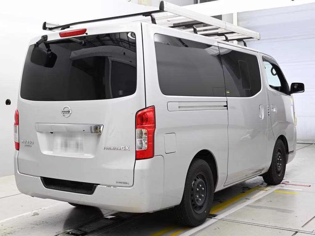 NISSAN NV350 CARAVAN