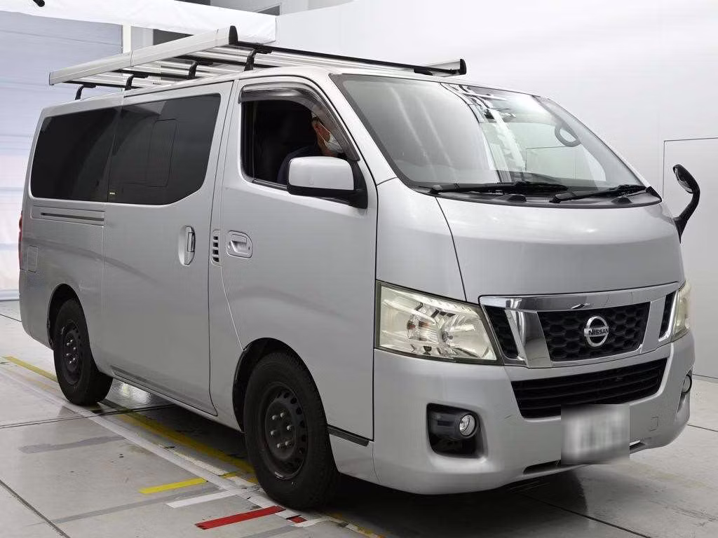 NISSAN NV350 CARAVAN