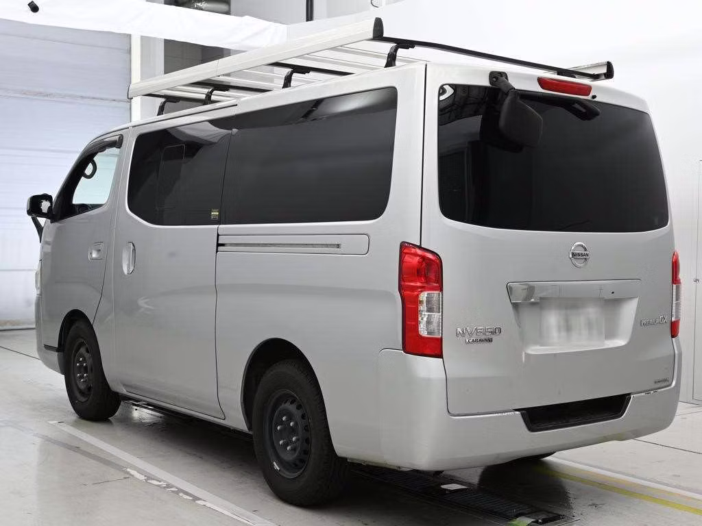 NISSAN NV350 CARAVAN