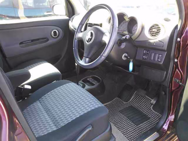 DAIHATSU MIRA GINO