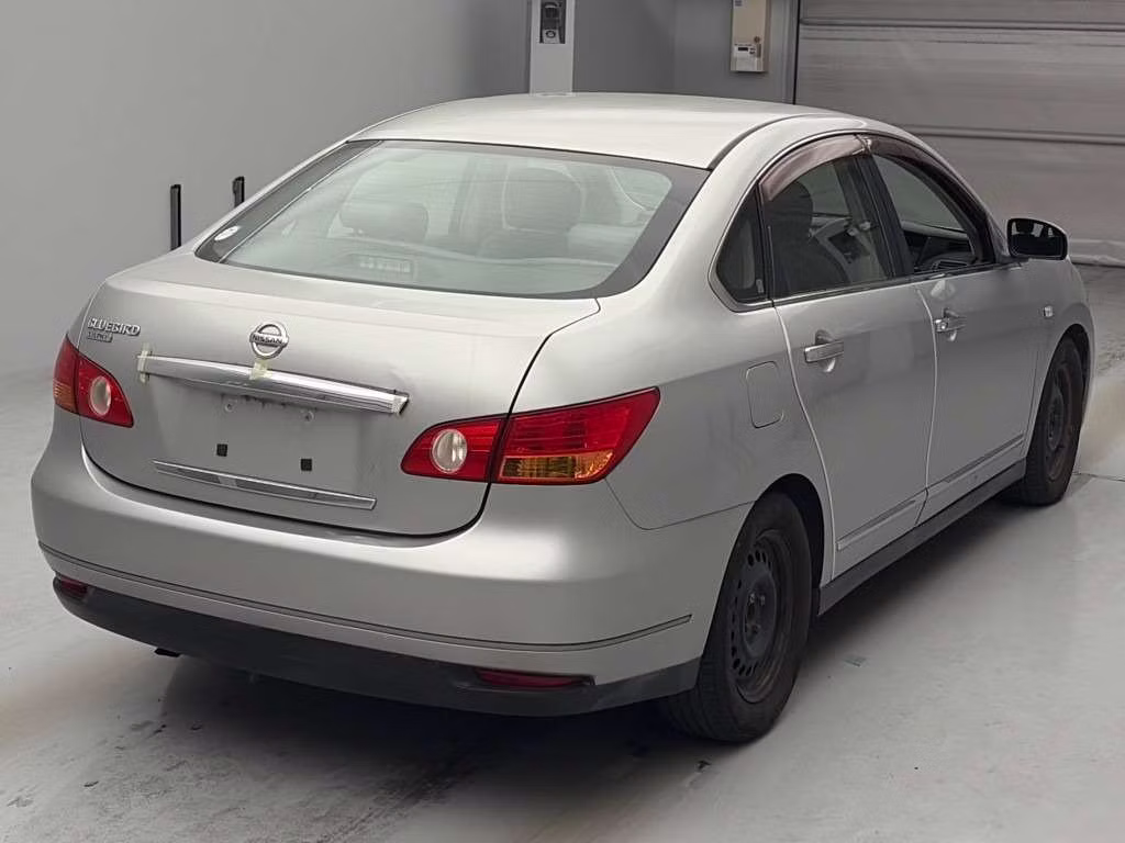 NISSAN BLUEBIRD SYLPHY