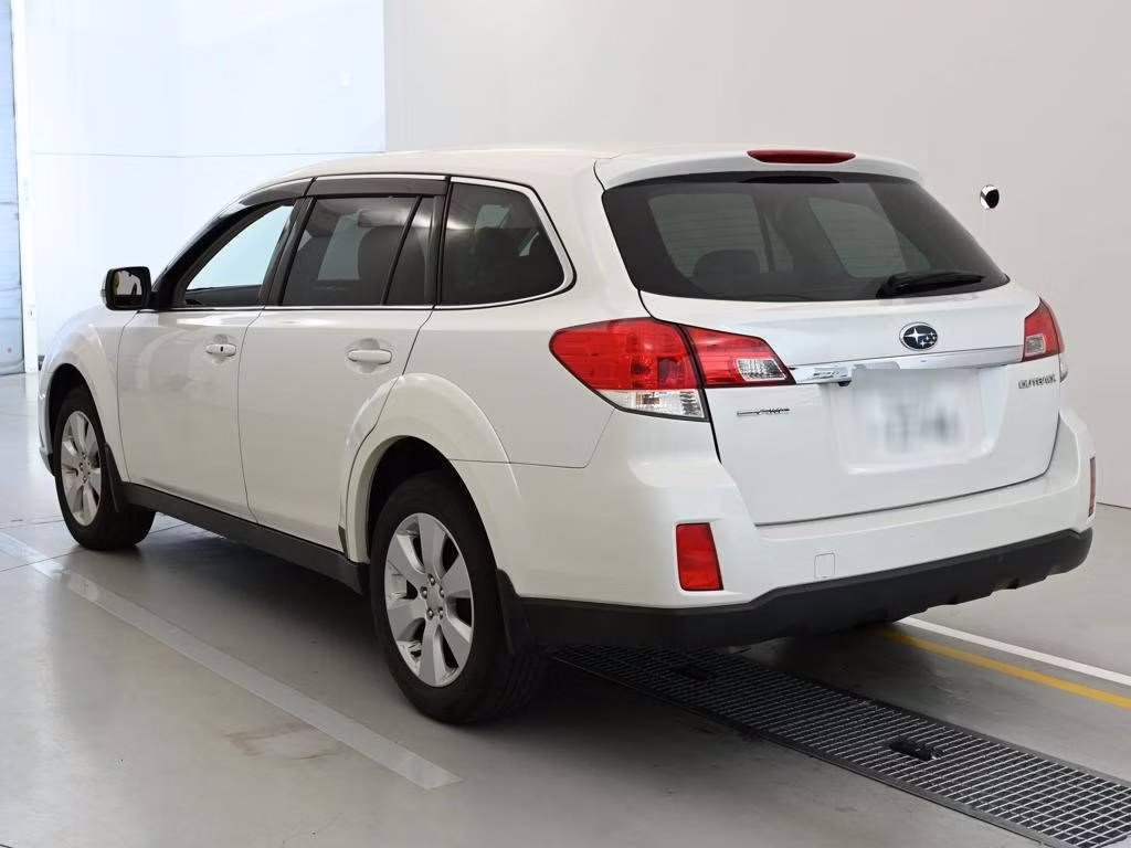 SUBARU OUTBACK
