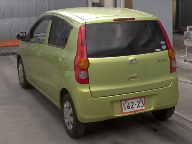 DAIHATSU MIRA
