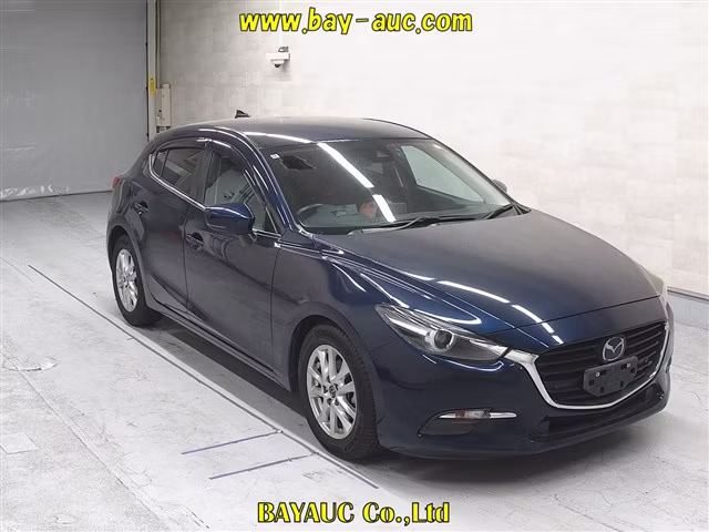 MAZDA AXELA