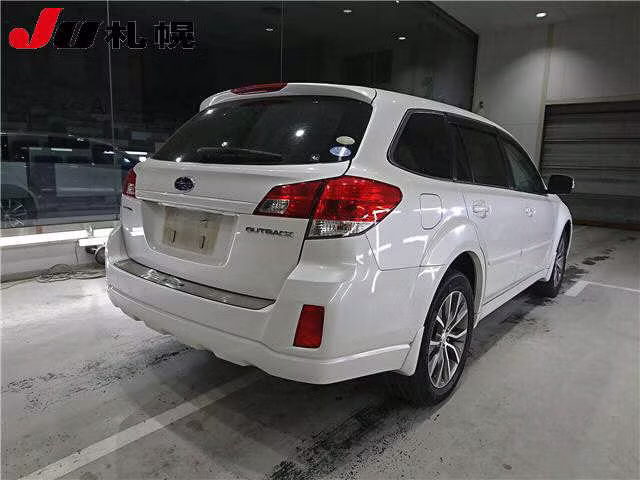 SUBARU OUTBACK