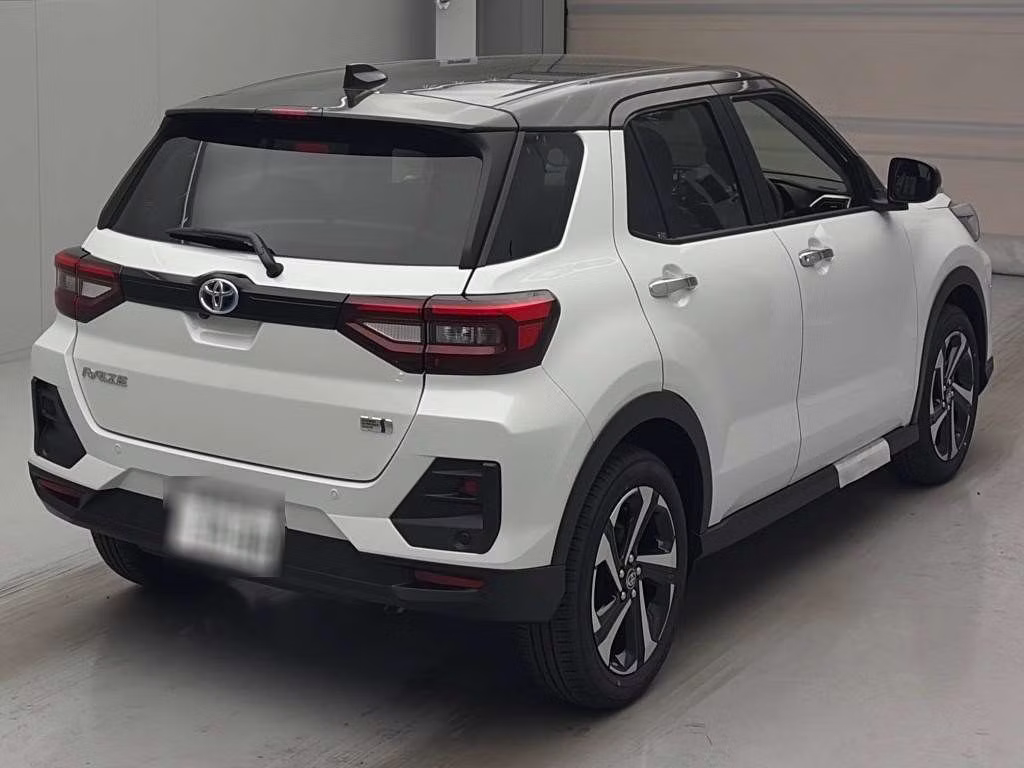 TOYOTA RAIZE
