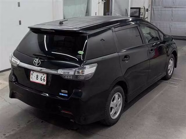 TOYOTA WISH