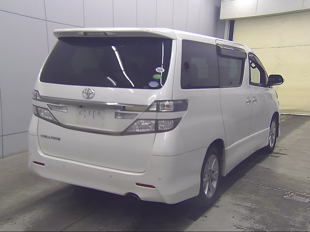 TOYOTA VELLFIRE