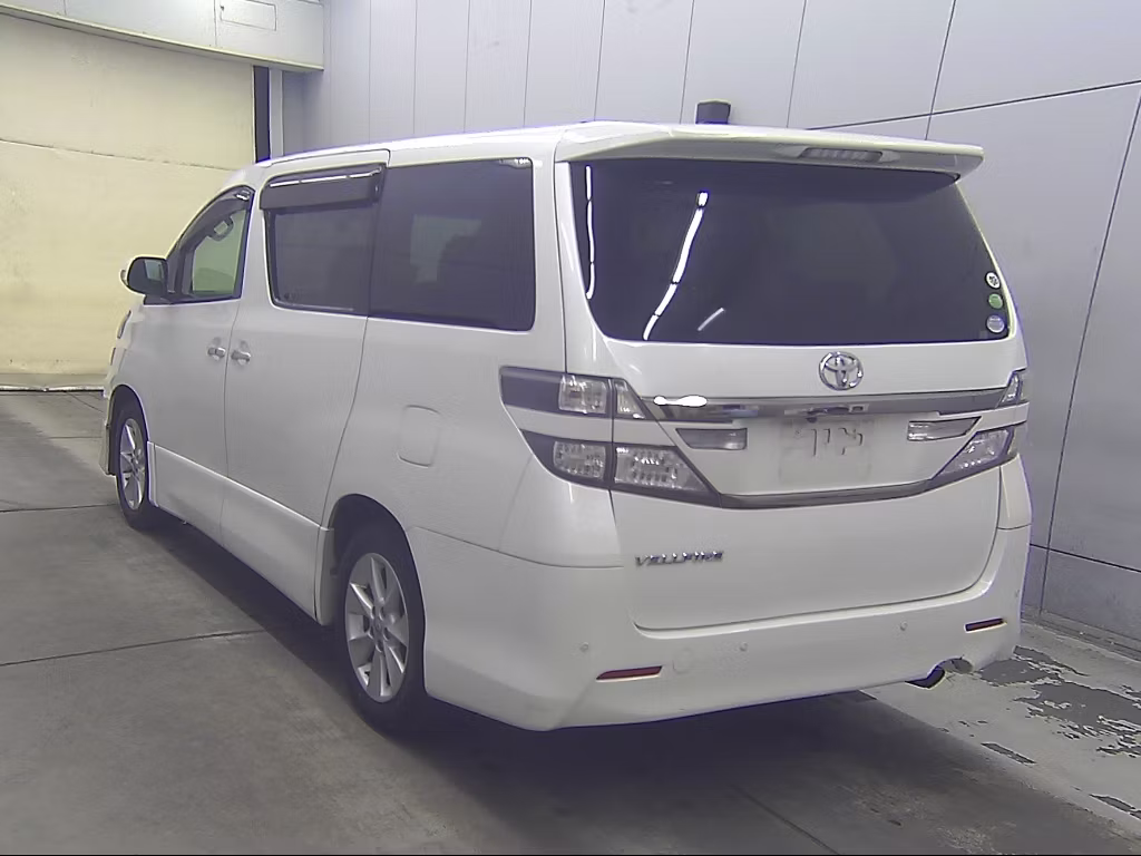 TOYOTA VELLFIRE