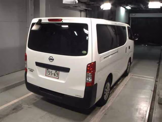 NISSAN NV350 CARAVAN