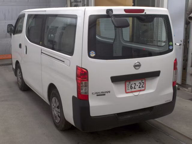 NISSAN NV350 CARAVAN