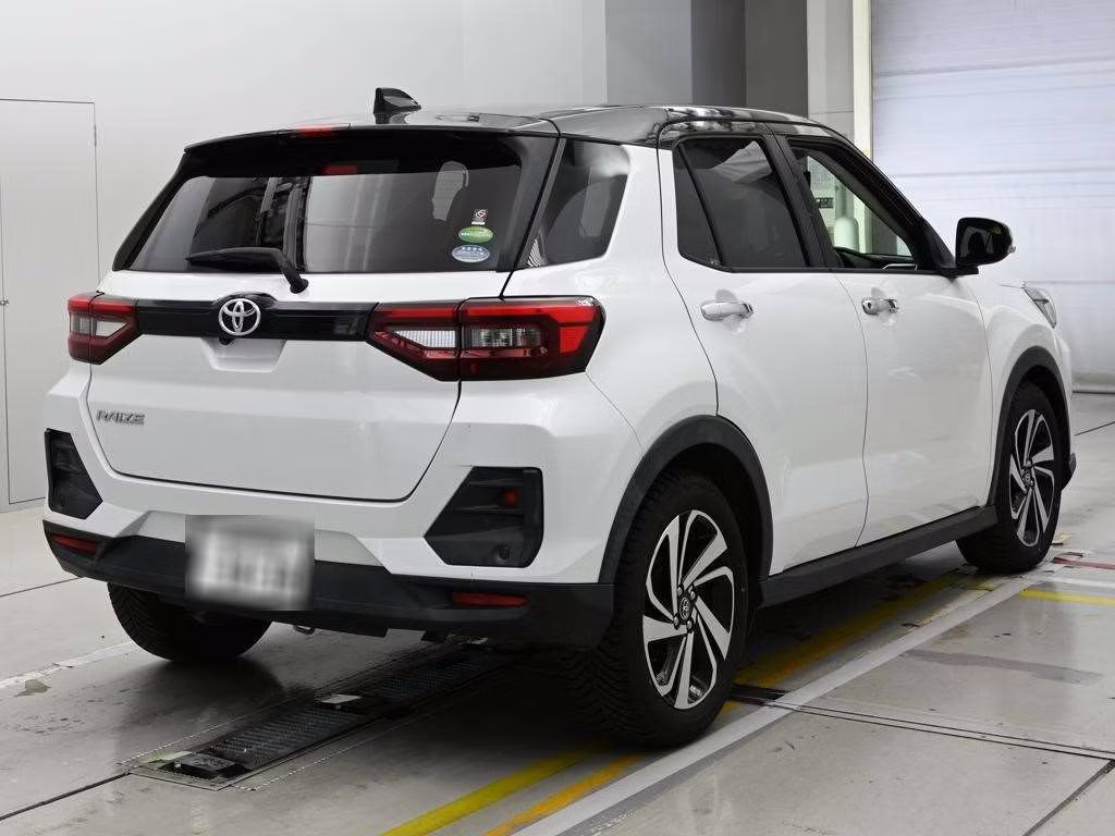 TOYOTA RAIZE