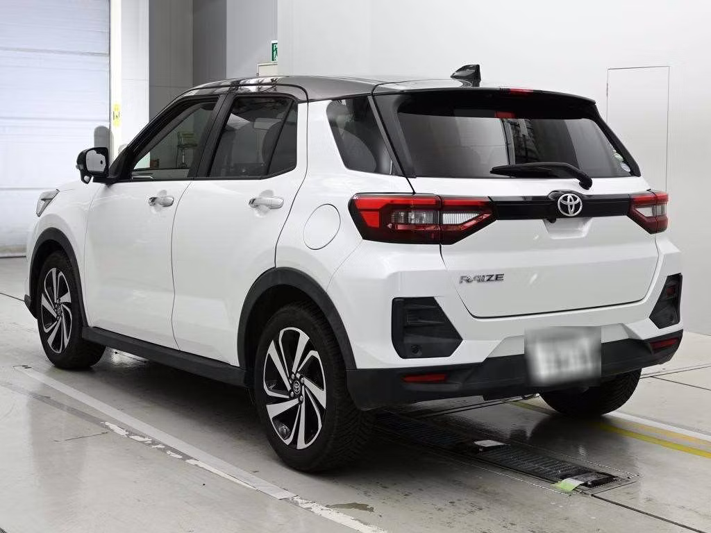 TOYOTA RAIZE