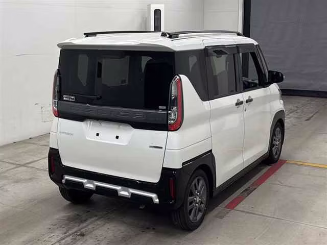 MITSUBISHI DELICA MINI