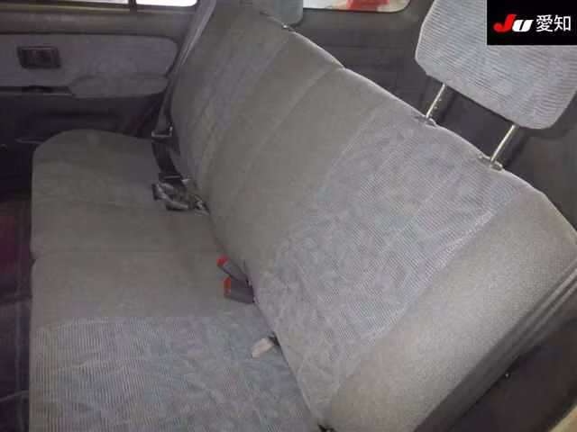 TOYOTA HILUX SURF