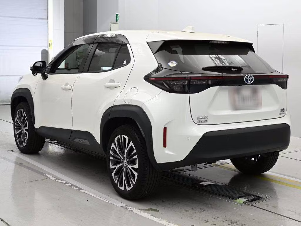 TOYOTA YARIS CROSS