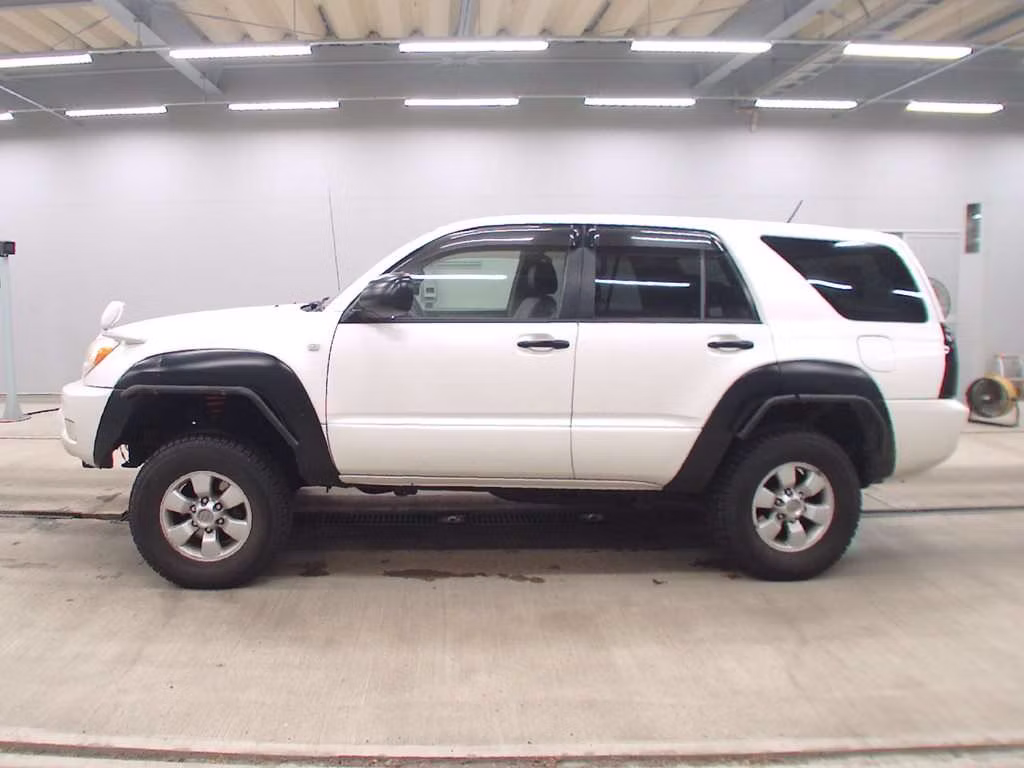 TOYOTA HILUX SURF