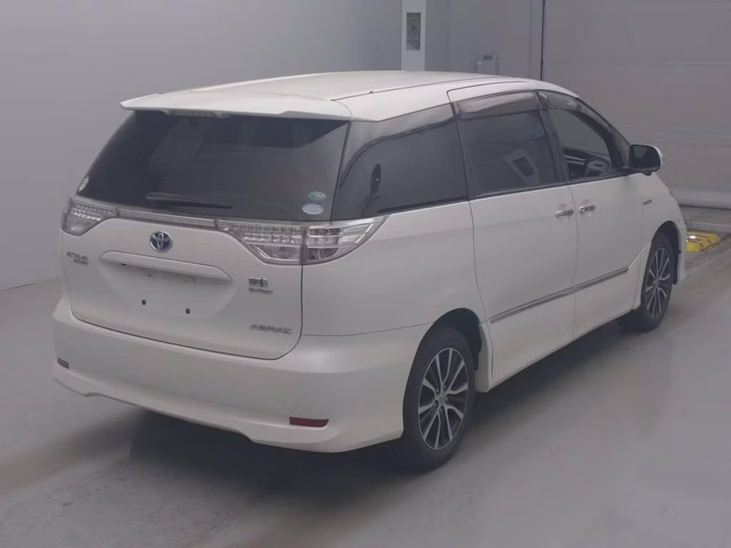 TOYOTA ESTIMA