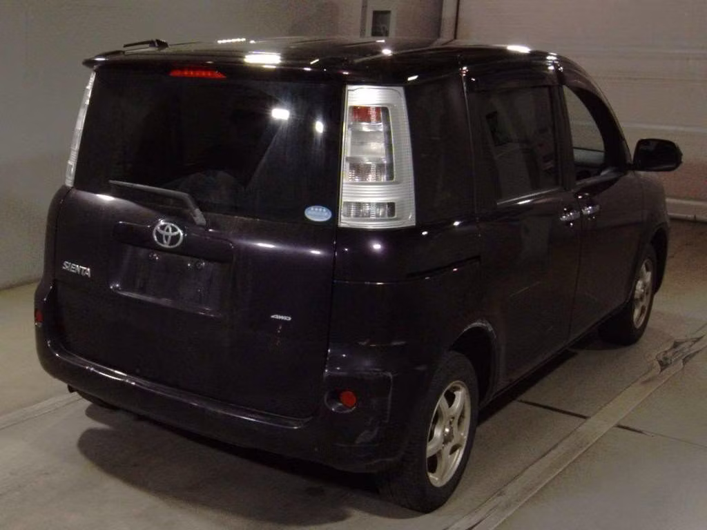 TOYOTA SIENTA