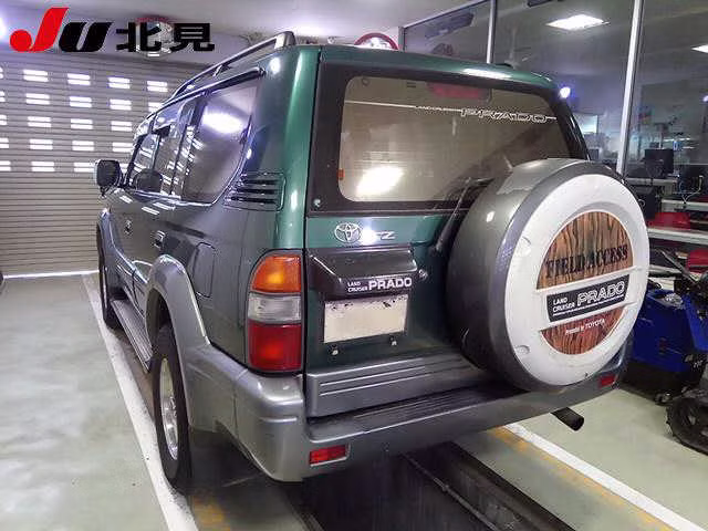 TOYOTA LAND CRUISER PRADO