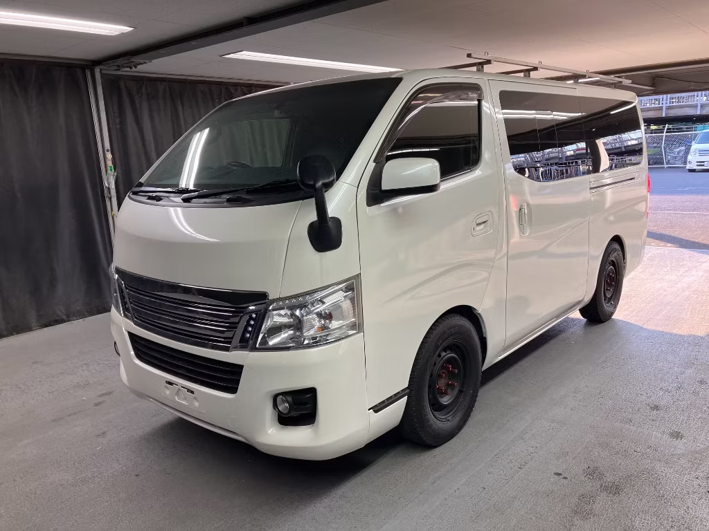 NISSAN NV350 CARAVAN