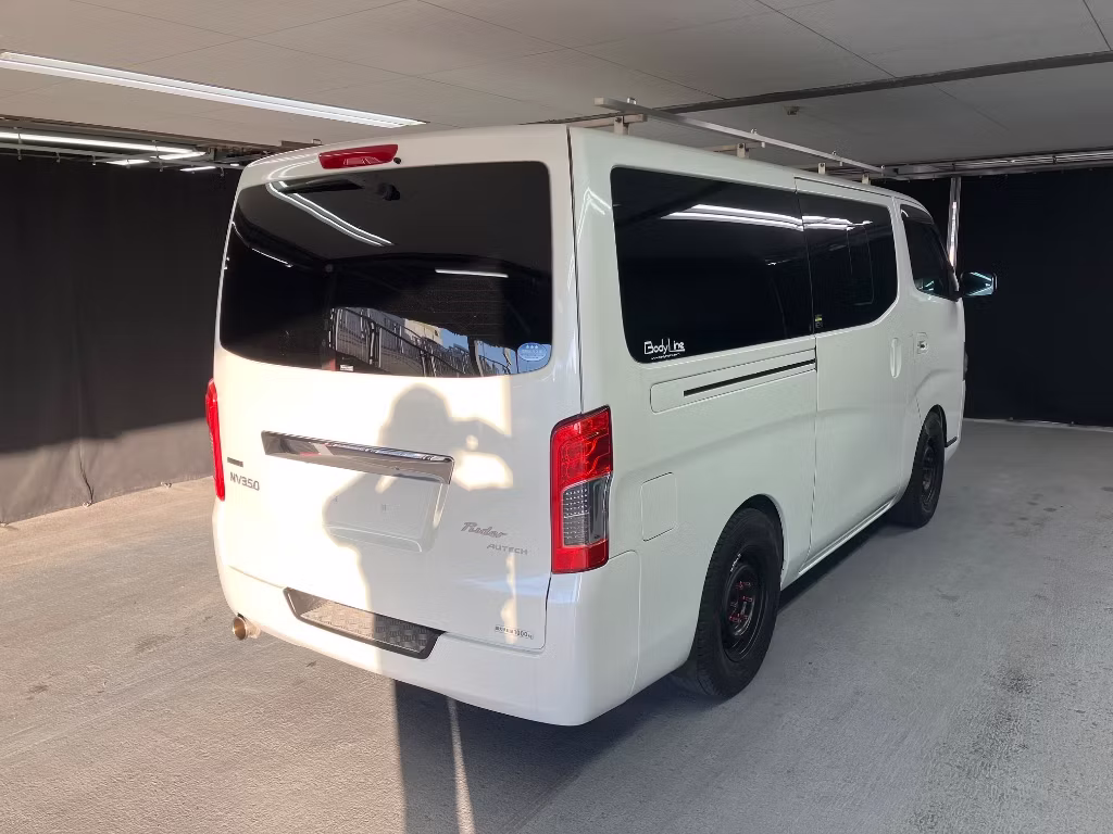 NISSAN NV350 CARAVAN