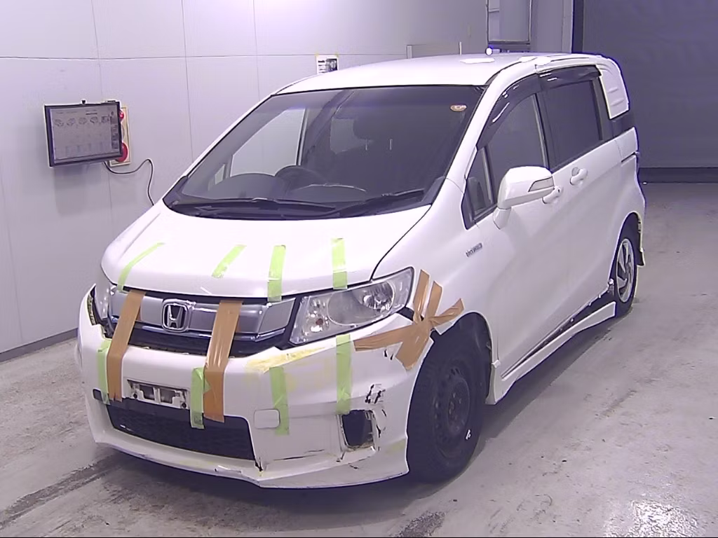 HONDA FREED SPIKE