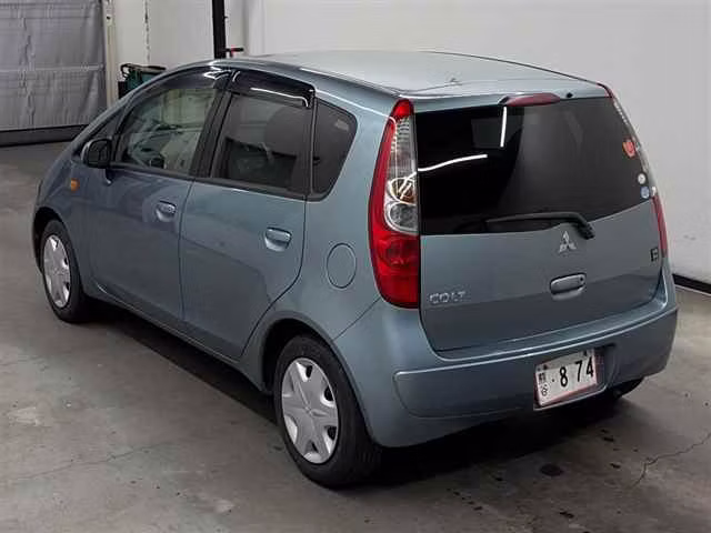 MITSUBISHI COLT