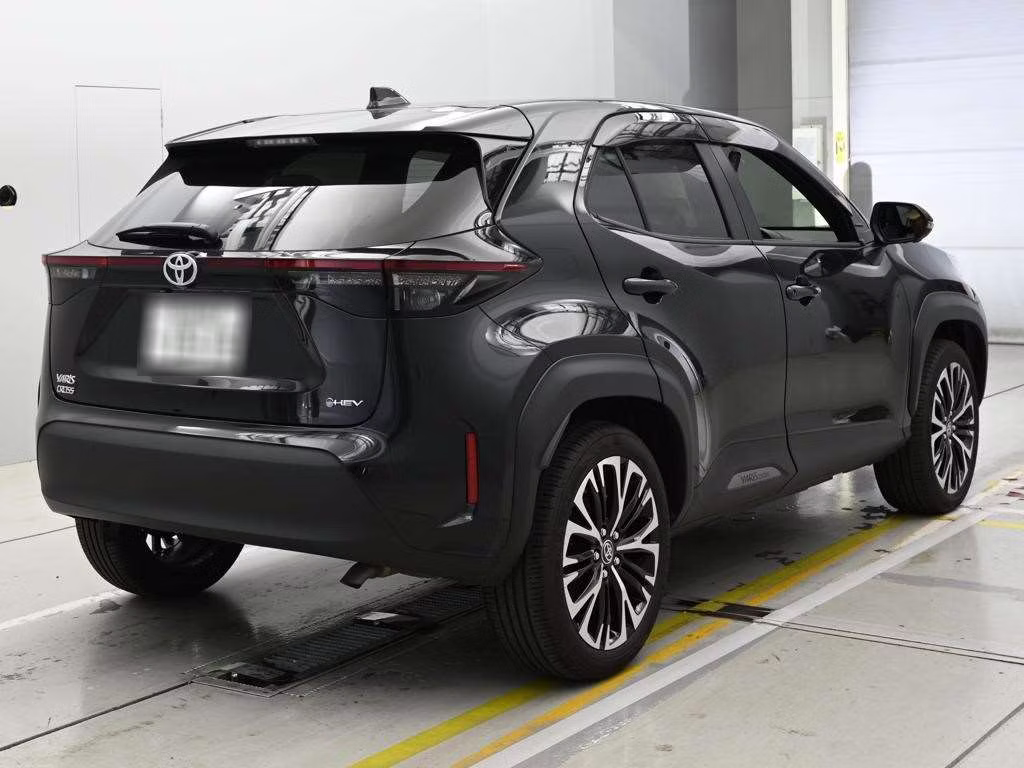 TOYOTA YARIS CROSS
