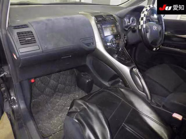 TOYOTA BLADE