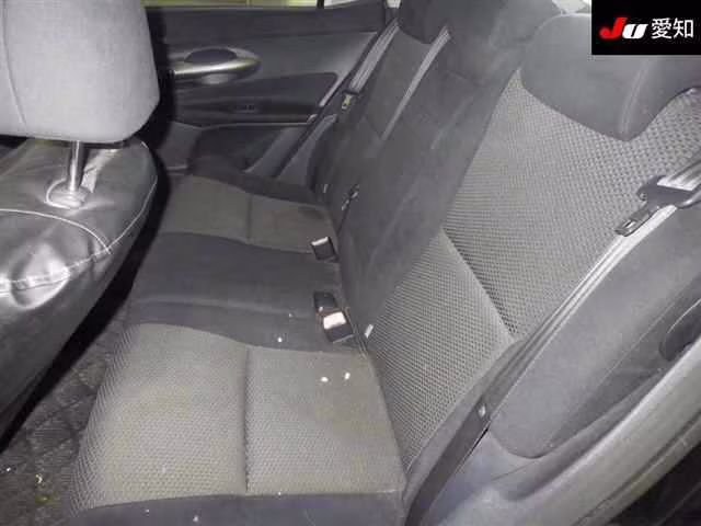 TOYOTA BLADE