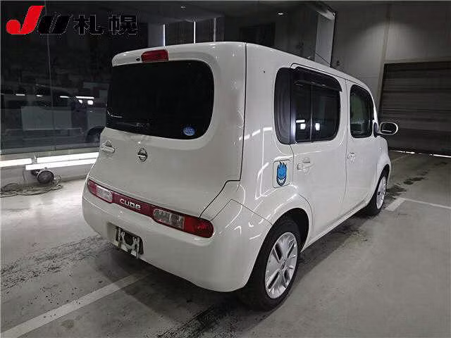 NISSAN CUBE