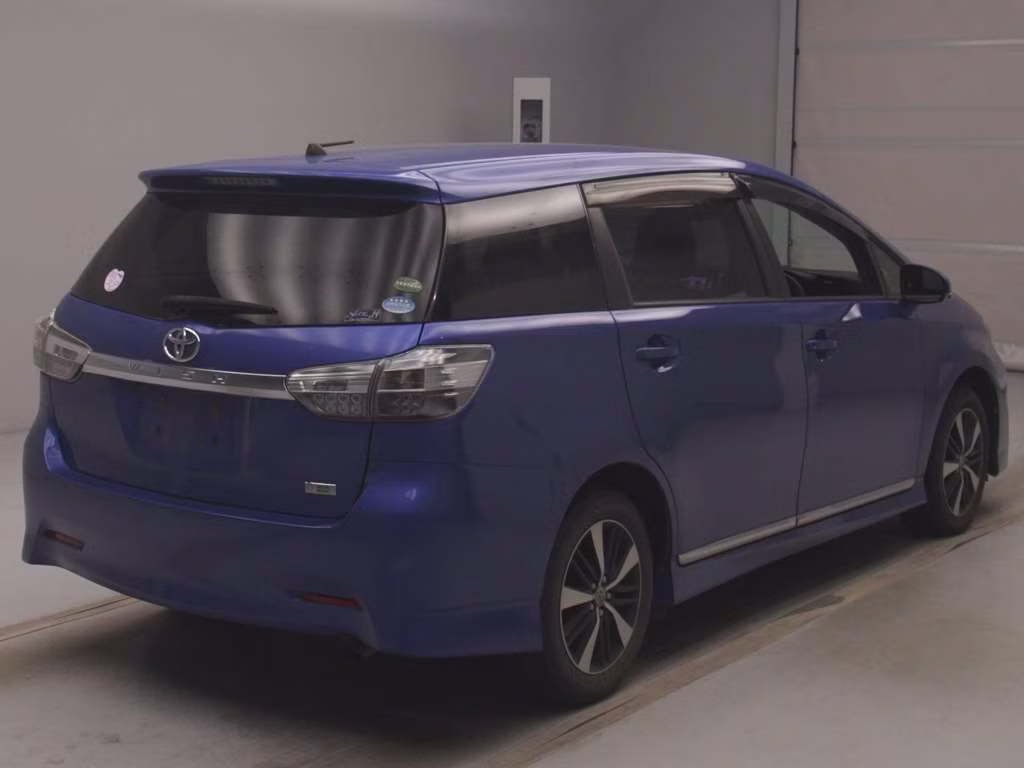 TOYOTA WISH