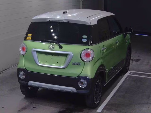 DAIHATSU CAST