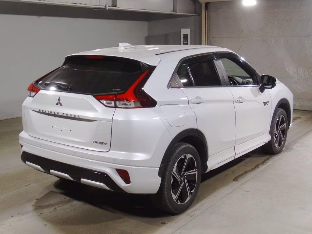 MITSUBISHI ECLIPSE CROSS