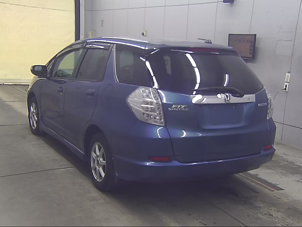 HONDA FIT SHUTTLE