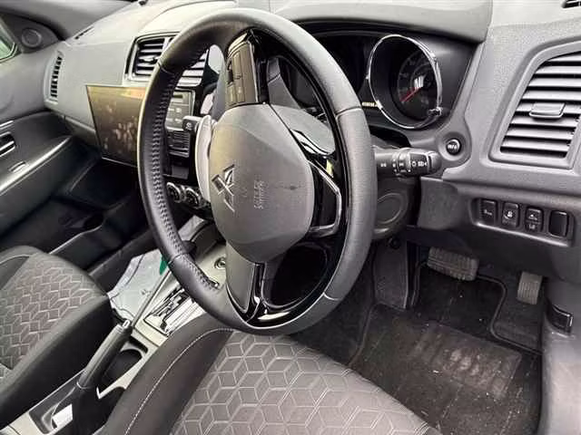 MITSUBISHI RVR