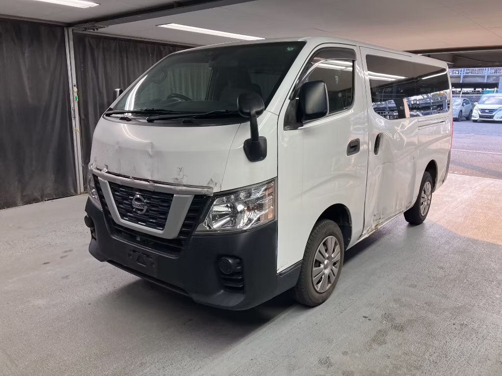 NISSAN NV350 CARAVAN