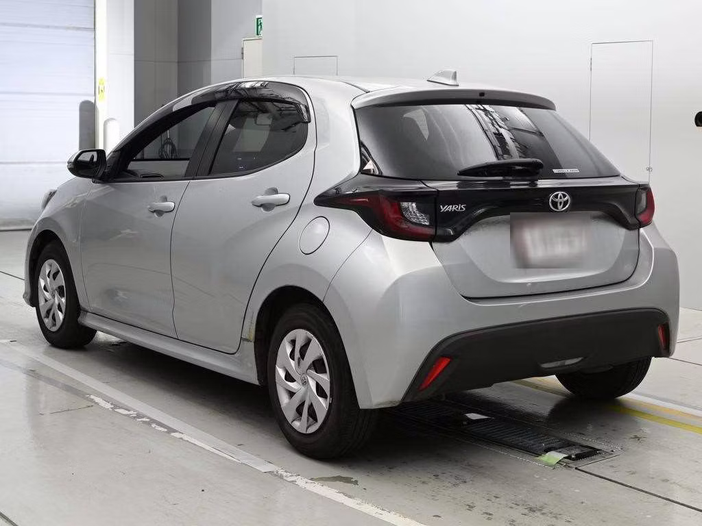 TOYOTA YARIS