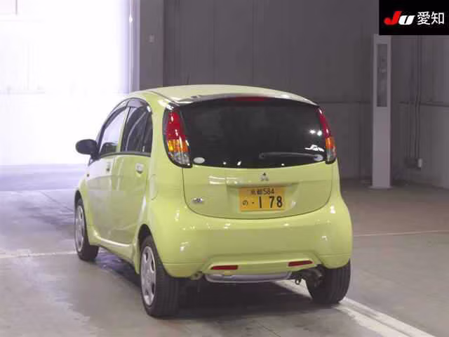 MITSUBISHI I