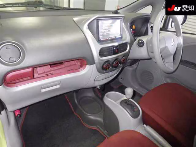 MITSUBISHI I