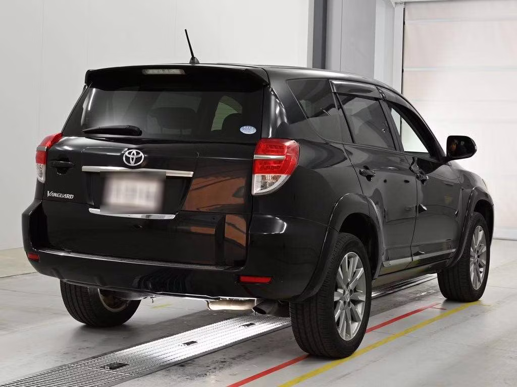 TOYOTA VANGUARD