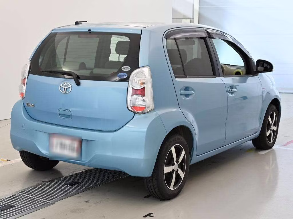 TOYOTA PASSO