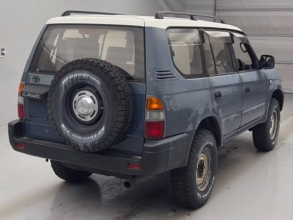 TOYOTA LAND CRUISER PRADO