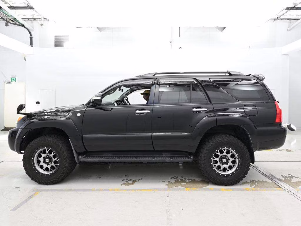 TOYOTA HILUX SURF