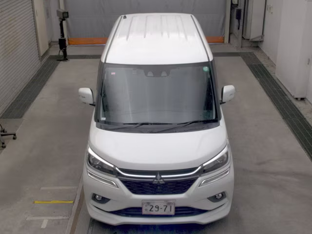 MITSUBISHI DELICA D:2