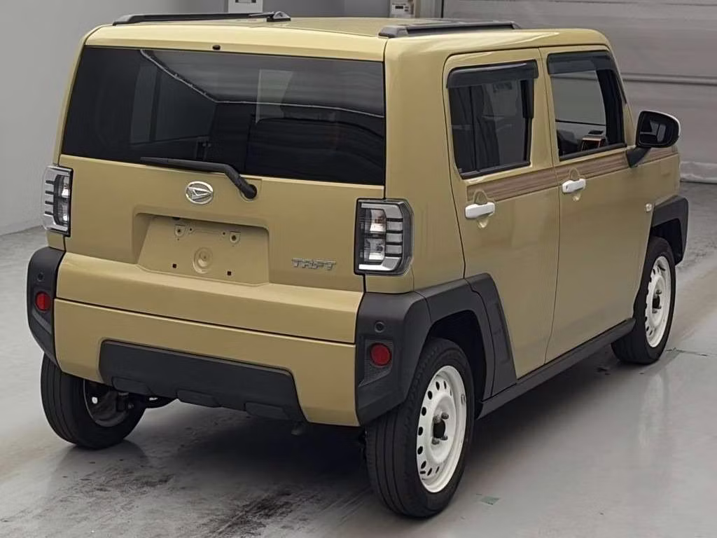 DAIHATSU TAFT