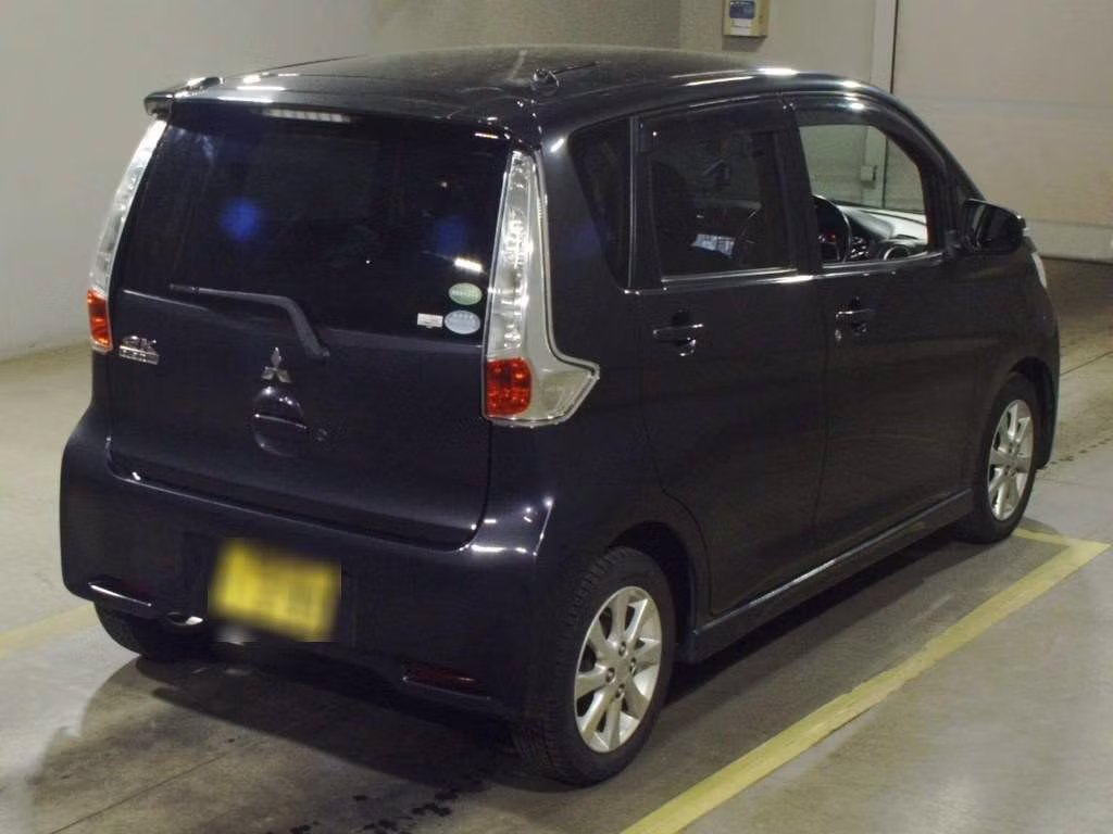 MITSUBISHI EK CUSTOM