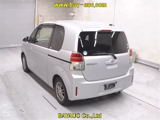 TOYOTA SPADE